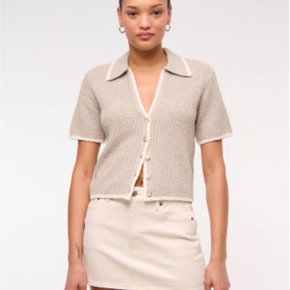 Abercrombie & Fitch Tan Knit Cardigan